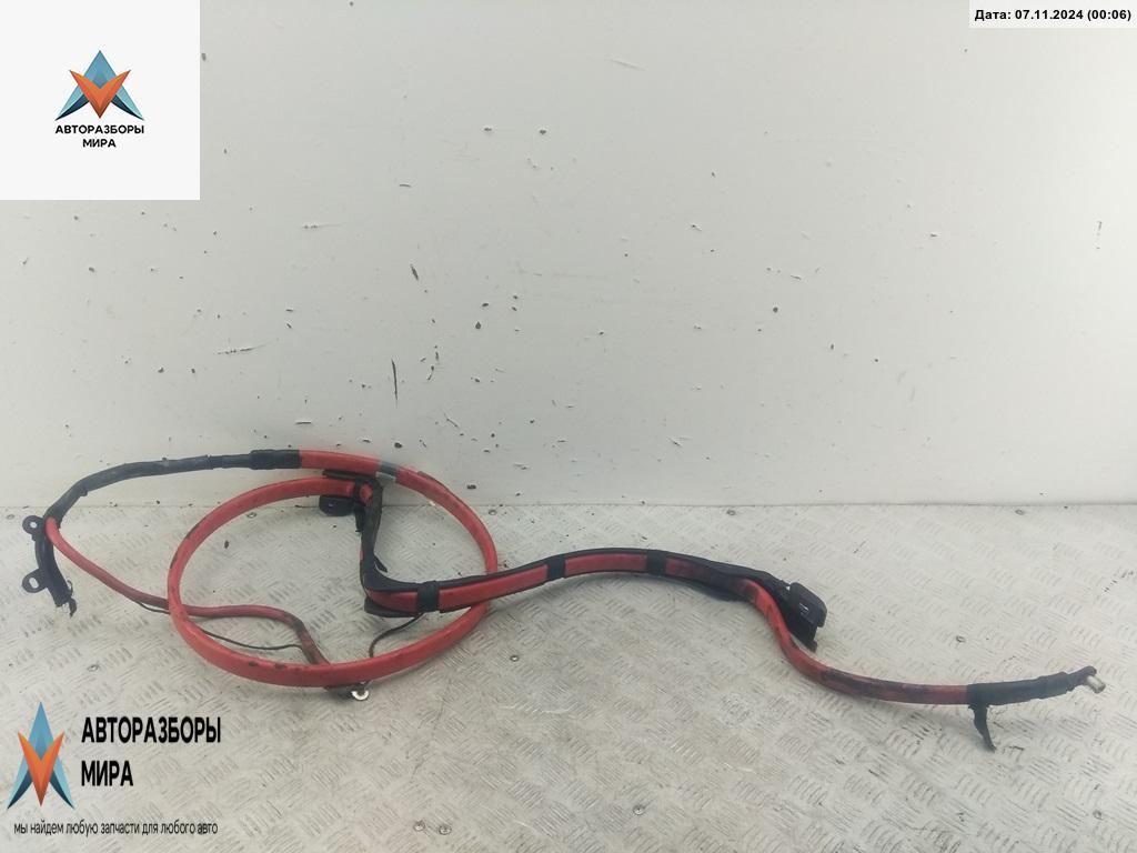 плюсовой провод аккумулятора BMW 6 серия E63/E64 2004, 4.4 л., бензин, МКПП, серый, кабриолет, 6928986, 61126928986 - фото №1