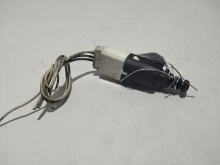 Датчик (включатель) стоп-сигнала Citroen C5 2003, 2.2 л., дизель, МКПП, серый, универсал, 9643478880