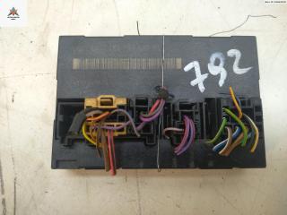 блок комфорта Volkswagen Golf 5 поколение 2004, 2.0 л., дизель, МКПП, серый, хетчбэк 5 дв., 1K0959433BL