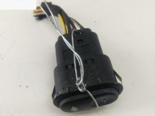 кнопка (выключатель) Ford Mondeo 2 поколение 1999, 1.8 л., бензин, МКПП, зелёный, универсал, 97BG14529AA