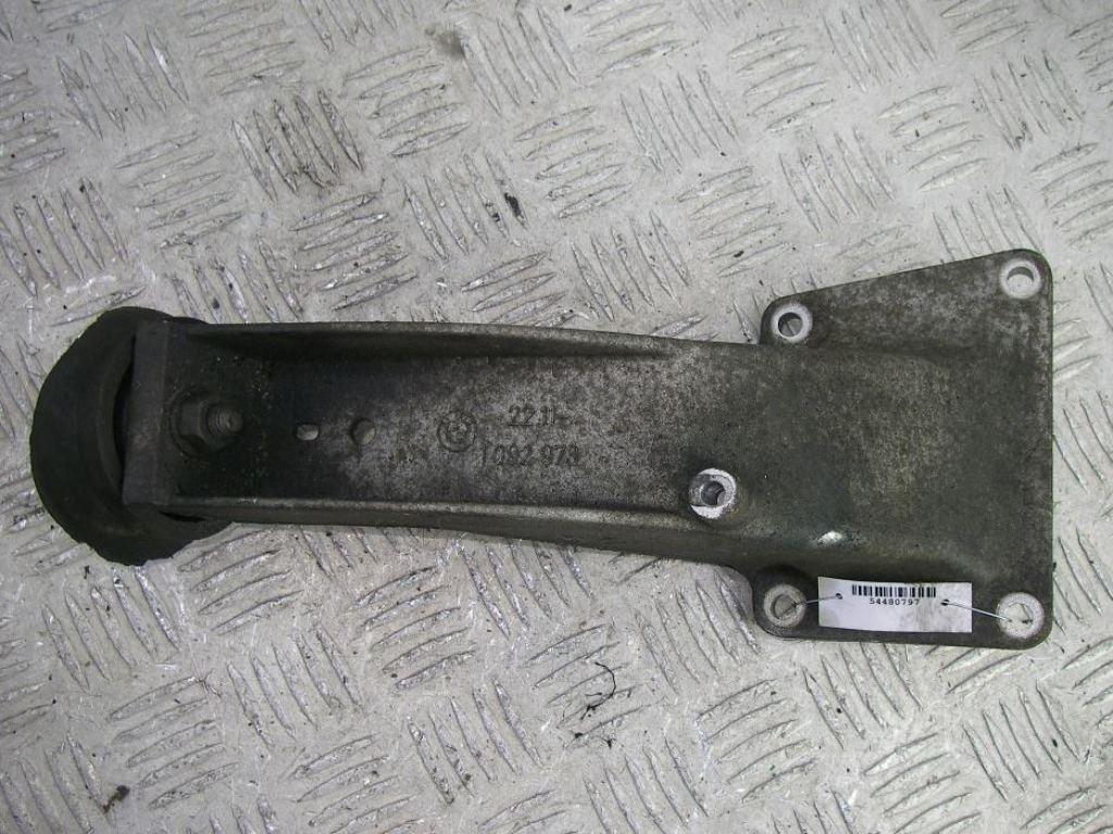 кронштейн двигателя BMW 5 E39 2002, 2.2 л., бензин, АКПП, синий, седан, 1092973