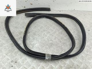 Уплотнитель крышки (двери) багажника Ford Fusion 1 поколение [рестайлинг] 2005, 1.4 л., бензин, МКПП, серый, хетчбэк 5 дв.