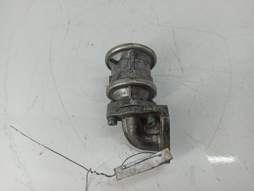 клапан EGR Audi A6 C5 1998, 2.4 л., бензин, АКПП, чёрный, седан, 078131166