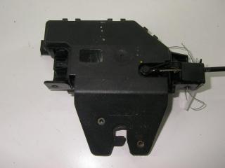 замок багажника BMW 6 E63/E64 2004, кабриолет, 8196401