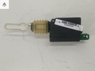 активатор замка багажника Audi A6 4B/C5 1998, 2.4 л., бензин, МКПП, синий, универсал