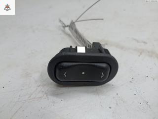 кнопка стеклоподъемника заднего правого Opel Astra G 2003, 1.6 л., бензин, МКПП, серый, хетчбэк 5 дв., 90561388