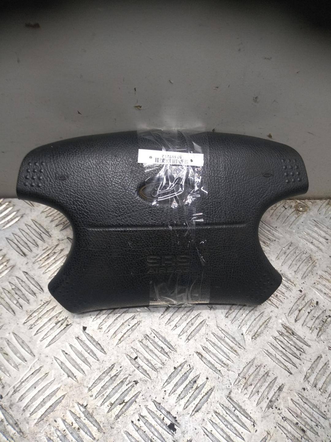 подушка безопасности водителя Ford Mondeo I 1994, 1.6 л., i, бензин, МКПП, белый, универсал, 95BBF042B85