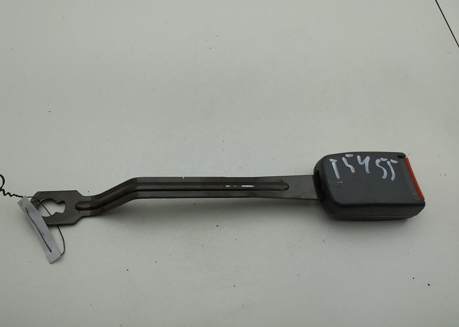замок ремня безопасности Audi 80 B4 1994, 2.0 л., бензин, МКПП, синий, седан, 893857755C