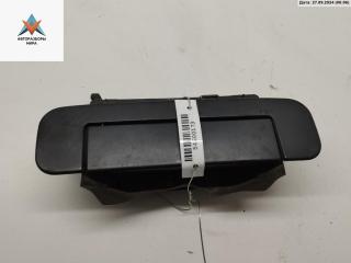 ручка наружная задняя правая Audi A4 B5 1996, 1.8 л., бензин, МКПП, красный, седан, 4A0839206D