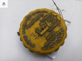 пробка расширительного бачка Opel Zafira 1 поколение (A) 1999, 1.8 л., бензин, МКПП, серый, минивэн, 90467473