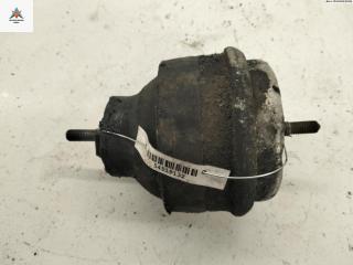 подушка крепления двигателя Volkswagen Passat B5 [рестайлинг] 2001, 1.6 л., бензин, МКПП, синий, универсал, 8D0199379S