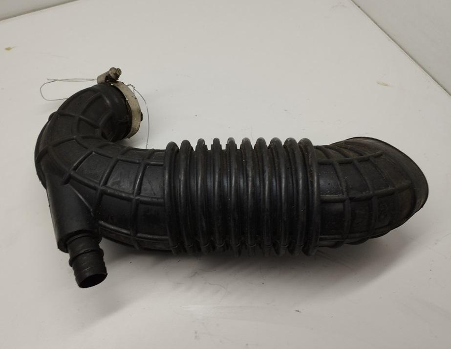 патрубок турбины Audi A4 B7 2007, 2.0 л., дизель, 8E0129615Q - фото №1
