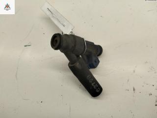 форсунка Volkswagen Golf 4 поколение 1999, 2.0 л., бензин, АКПП, чёрный, хетчбэк 3 дв., 06A905031C