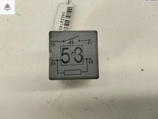 реле (прочие) Volkswagen Golf 4 поколение 2002, 1.9 л., дизель, МКПП, чёрный, хетчбэк 5 дв., 141953253B