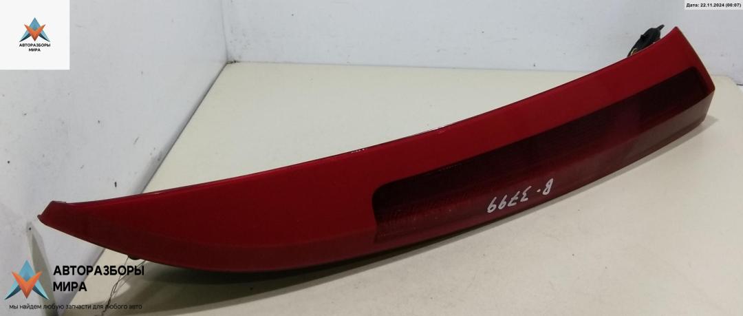 фонарь задний правый Volvo XC90 1 поколение 2003, 2.4 л., дизель, АКПП, жёлтый, внедорожник 5 дв. - фото №1