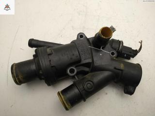 корпус термостата Peugeot 407 1 поколение [рестайлинг] 2010, 2.0 л., дизель, АКПП, чёрный, универсал, 9682141580