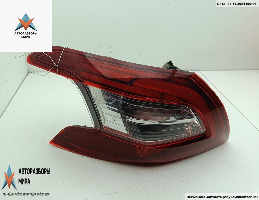 фонарь задний левый Peugeot 308 T9 2014, 1.6 л., бензин, МКПП, чёрный, хетчбэк 5 дв., 9677817680 - фото №1