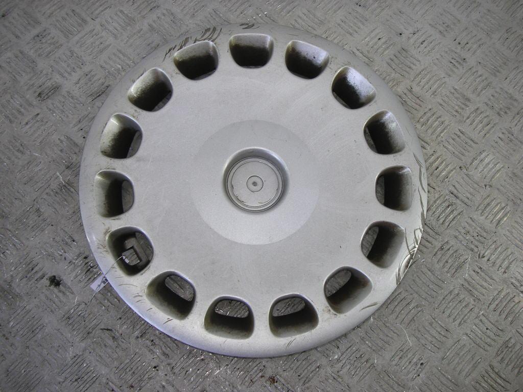 колпак колесный BMW 3 E36 1998, 1.6 л., бензин, МКПП, синий, хетчбэк 3 дв., 1093324