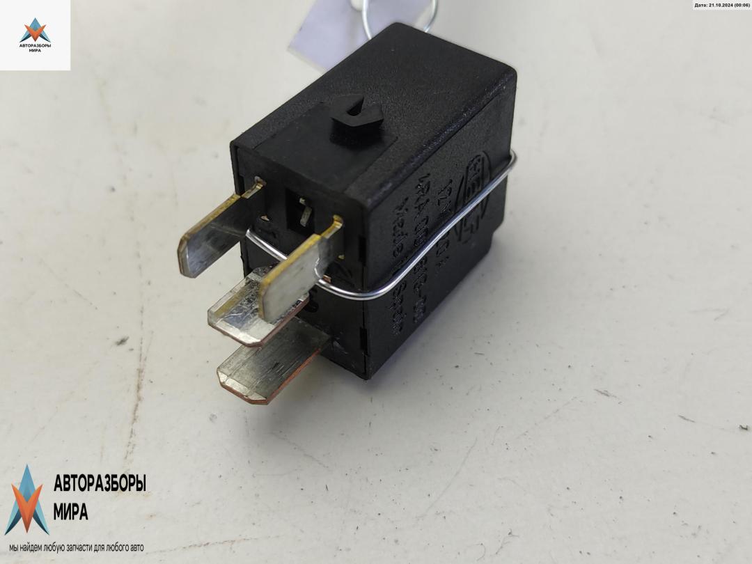 реле (прочие) Mercedes-Benz C-Класс W203/S203/CL203 2002, 1.8 л., бензин, АКПП, серый, хетчбэк 3 дв., 0025421119 - фото №1