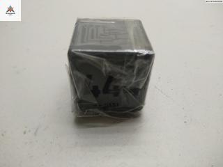 реле (прочие) SEAT Alhambra 1 поколение [рестайлинг] 2003, 1.9 л., дизель, МКПП, серый, минивэн, 1J0927841