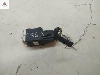 кнопка аварийной сигнализации Skoda Fabia 1 поколение (6Y) 2000, 1.4 л., бензин, МКПП, серый, хетчбэк 5 дв., 6Y0953235