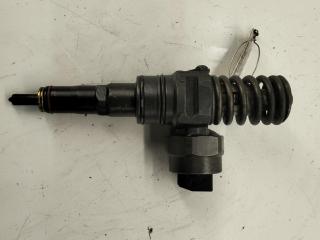 форсунка Volkswagen Golf 4 поколение 1999, 1.9 л., дизель, МКПП, серый, универсал, 045130073P