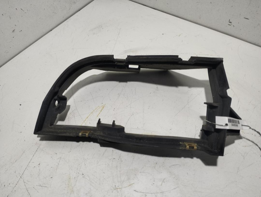 рамка фары противотуманной левой Citroen Xantia 1997, 1.9 л., дизель, МКПП, серый, универсал, 9608645277