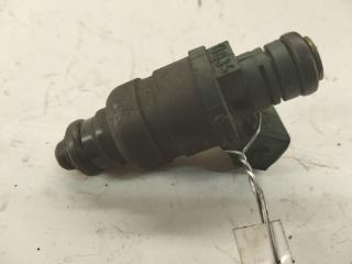 форсунка Volkswagen Bora 1 поколение 1999, 1.6 л., бензин, МКПП, красный, седан, 037906031AA