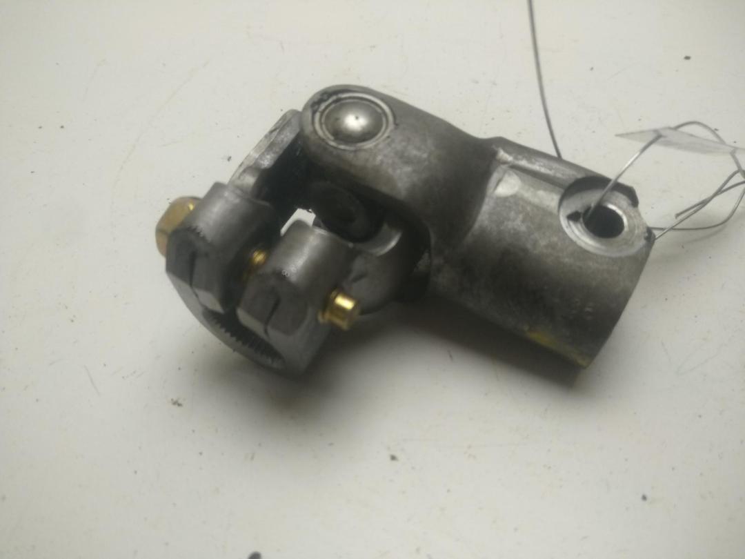 рулевой карданчик Mazda 626 GF/GW 1999, 2.0 л., бензин, МКПП, серый, универсал