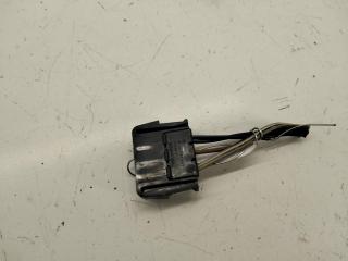 разъем (фишка) проводки Volkswagen Passat B3 1993, 2.0 л., бензин, МКПП, чёрный, универсал, 321945248