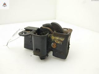 замок капота Mercedes-Benz CLK-Класс C209/A209 [рестайлинг] 2006, 1.8 л., бензин, МКПП, чёрный, купе, 2198800060