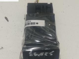 кнопка (выключатель) Volkswagen Golf 4 поколение 1999, 1.4 л., бензин, МКПП, красный, хетчбэк 5 дв., 1J0953235A