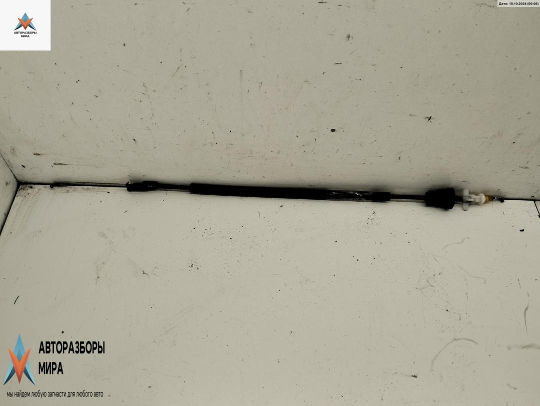 трос двери Volkswagen Passat B6 2009, 2.0 л., дизель, МКПП, серый, седан, 3C4839085 - фото №1