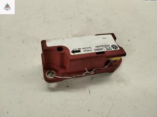 датчик AirBag Volkswagen Bora 1 поколение 1998, 1.6 л., бензин, МКПП, серый, седан, 1J0909606D