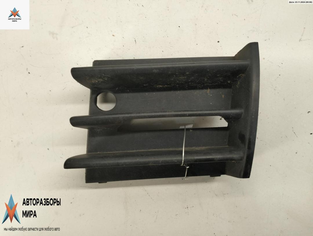 заглушка (решетка) в бампер Skoda Octavia mk2 (A5 1Z) 2007, 2.0 л., дизель, АКПП, синий, универсал, 1Z0853665 - фото №1