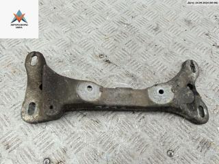кронштейн КПП BMW 3 серия E46 2000, 2.0 л., дизель, АКПП, зелёный, универсал, 1096929