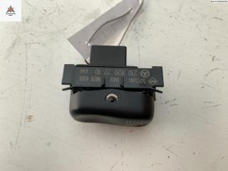 кнопка (выключатель) Mercedes-Benz CLK-Класс W208/A208 [рестайлинг] 1999, 2.3 л., бензин, АКПП, синий, купе, 2108202210