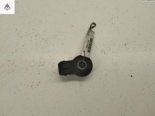 датчик детонации Volkswagen Golf 4 поколение 1999, 1.4 л., бензин, МКПП, зелёный, хетчбэк 3 дв., 030905377A