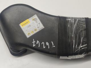 воздуховод Audi A6 4B/C5 1998, 2.4 л., бензин, МКПП, чёрный, универсал, 8D0129716E