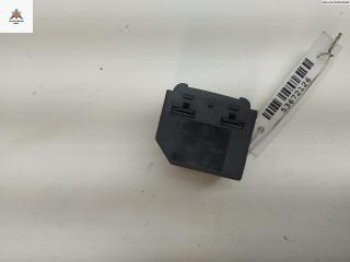 кнопка стеклоподъемника заднего левого Volkswagen Golf 4 поколение 2002, 1.6 л., бензин, МКПП, серый, хетчбэк 5 дв.