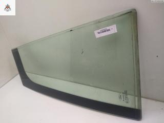 форточка задняя правая Ford Fusion 1 поколение [рестайлинг] 2007, 1.4 л., бензин, МКПП, красный, хетчбэк 5 дв.