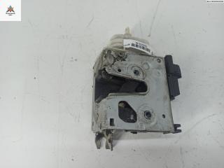 замок двери передней правой Audi A4 B5 1997, 1.8 л., бензин, МКПП, чёрный, универсал, 8D1837016F