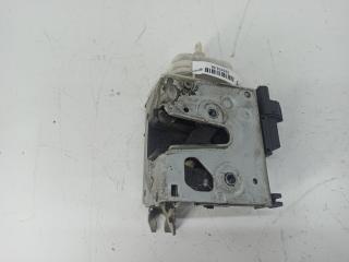 замок двери передней правой Audi A4 B5 1997, 1.8 л., бензин, МКПП, чёрный, универсал, 8D1837016F