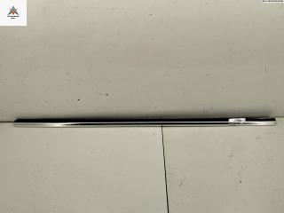 Молдинг стекла двери задней левой наружный Volkswagen Passat B5 [рестайлинг] 2001, 2.0 л., бензин, АКПП, зелёный, универсал