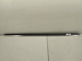 Молдинг стекла двери задней левой наружный Volkswagen Passat B5 [рестайлинг] 2001, 2.0 л., бензин, АКПП, зелёный, универсал