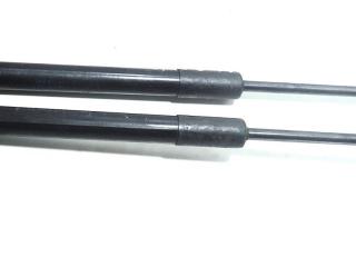 амортизатор крышки багажника (3-5 двери) BMW 1 серия F20/F21 2012, 2.0 л., дизель, МКПП, чёрный, хетчбэк 5 дв.