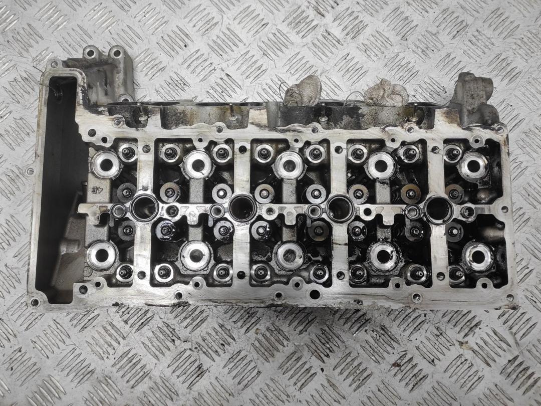ГБЦ BMW 3 F30/F31 2013, 2.0 л., дизель, АКПП, чёрный, седан, 7812601, 7812603