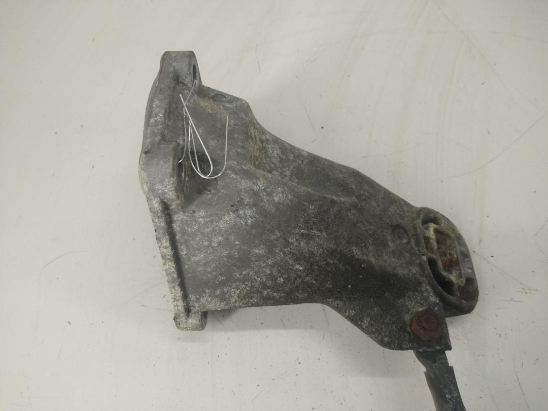 кронштейн двигателя Audi 100 C4 1991, 2.8 л., бензин, МКПП, серый, седан, 4A0199312C
