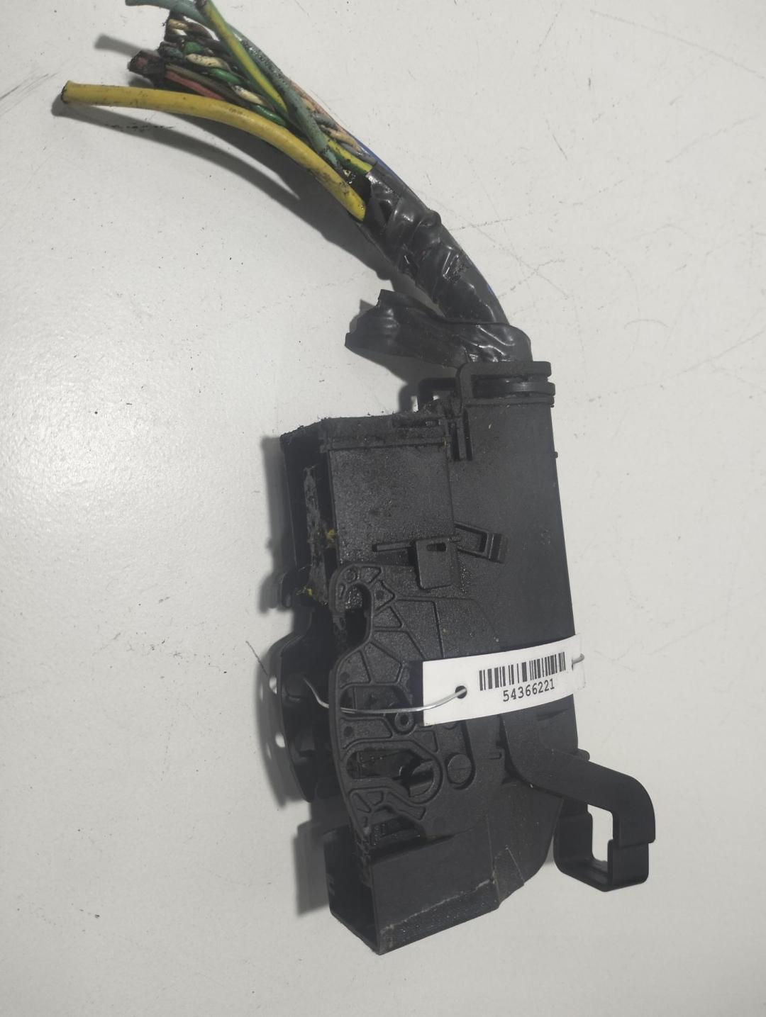 разъем (фишка) проводки Citroen C4 2006, 1.4 л., бензин, МКПП, серый, хетчбэк 5 дв., 192840