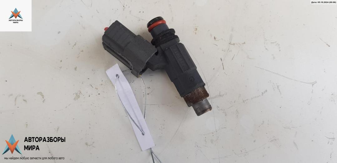 форсунка Mitsubishi Space Star 1 поколение 1999, 1.3 л., бензин, МКПП, красный, минивэн, CDH166 - фото №1